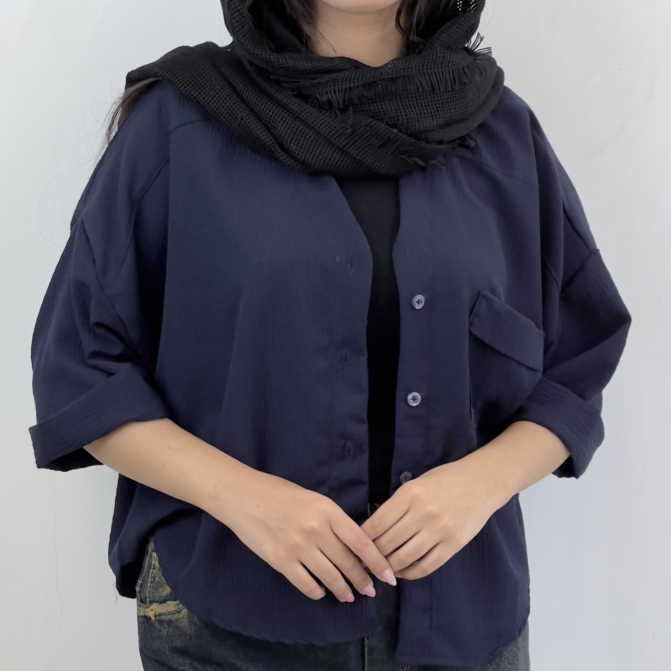 شومیز باکسی سرمه ای مدل لوفن