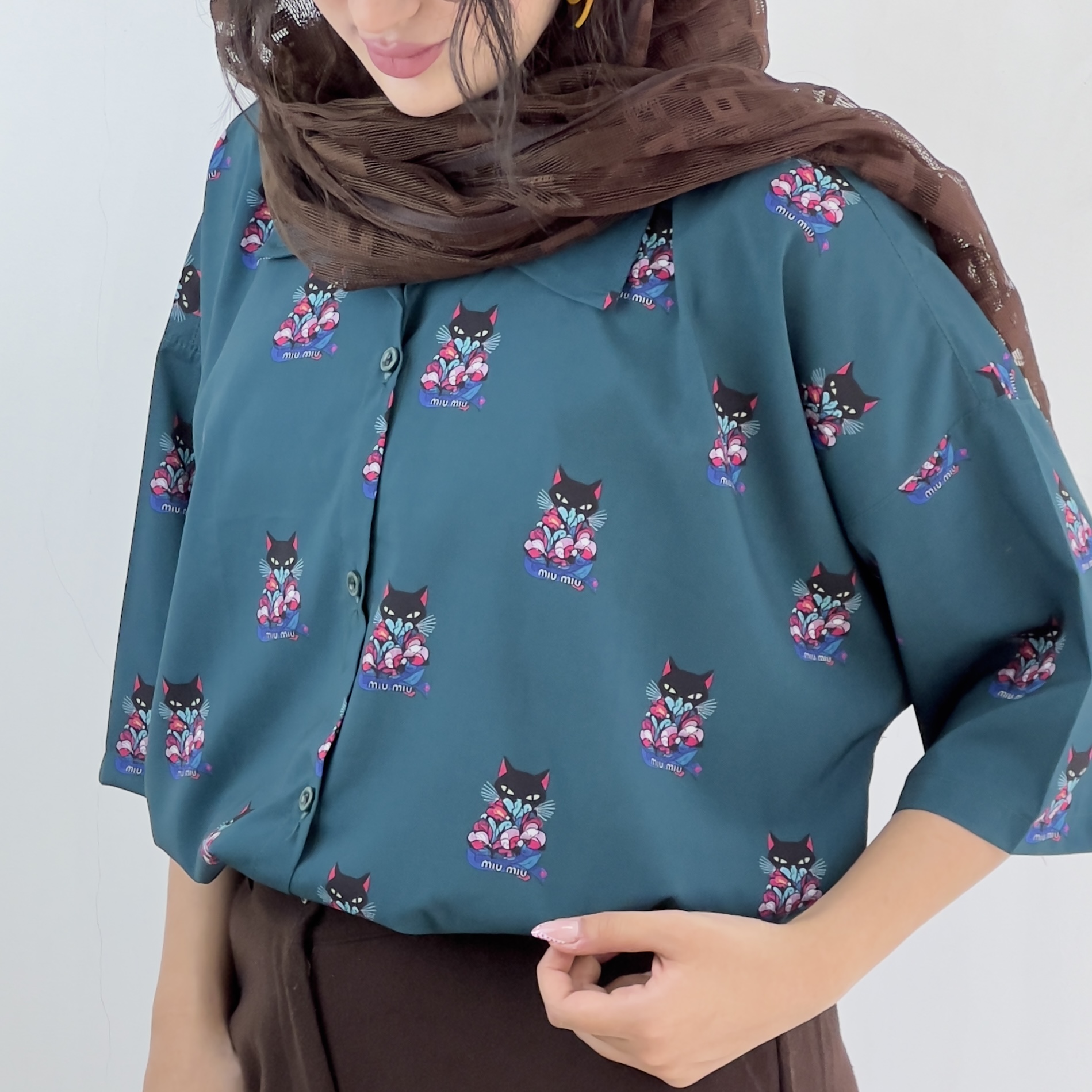 شومیز قلبی miu miu آستین کوتاه طرح گربه