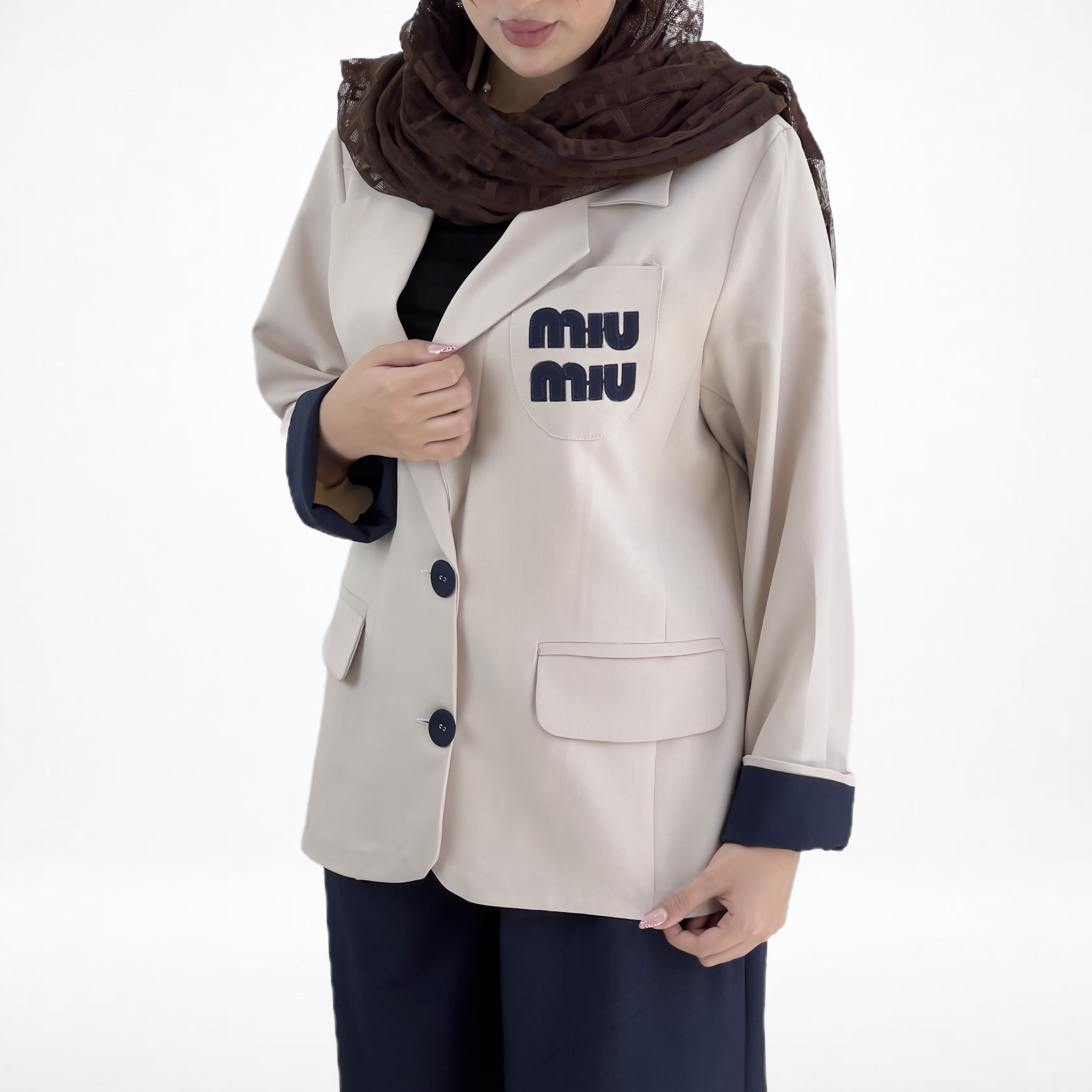 ست کت و شلوار شیری مدل miu miu